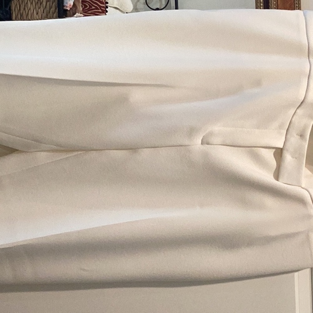 Never worn cream, size 16 Anne Klein slacks